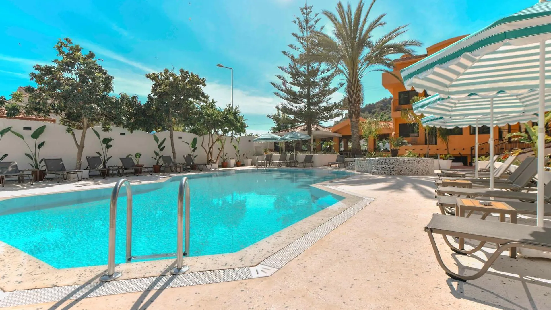 ***  Unsal Hotel Ölüdeniz Türkiye