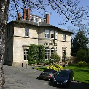 https://the-churchill-hotel.yorkshirehotels.net