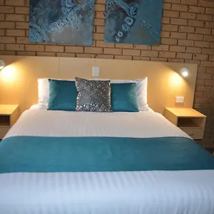 https://sunray-motor-inn.queenslandhotels.net